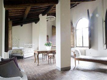 Fattoria Di Bacchereto - Guest House Экстерьер фото