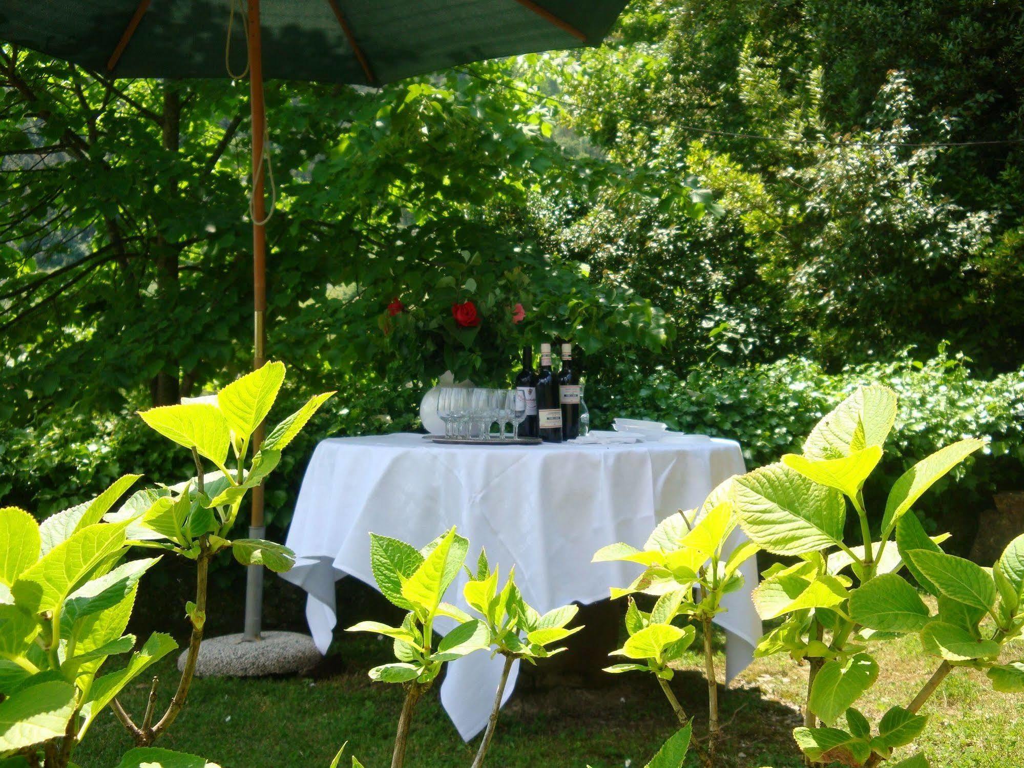 Fattoria Di Bacchereto - Guest House Экстерьер фото